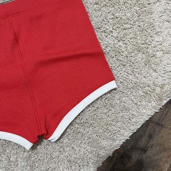 Offline by Aerie Ribbed High Waisted Main Squeeze Micro Dolphin Shortie Shorts - Picture 3 of 3